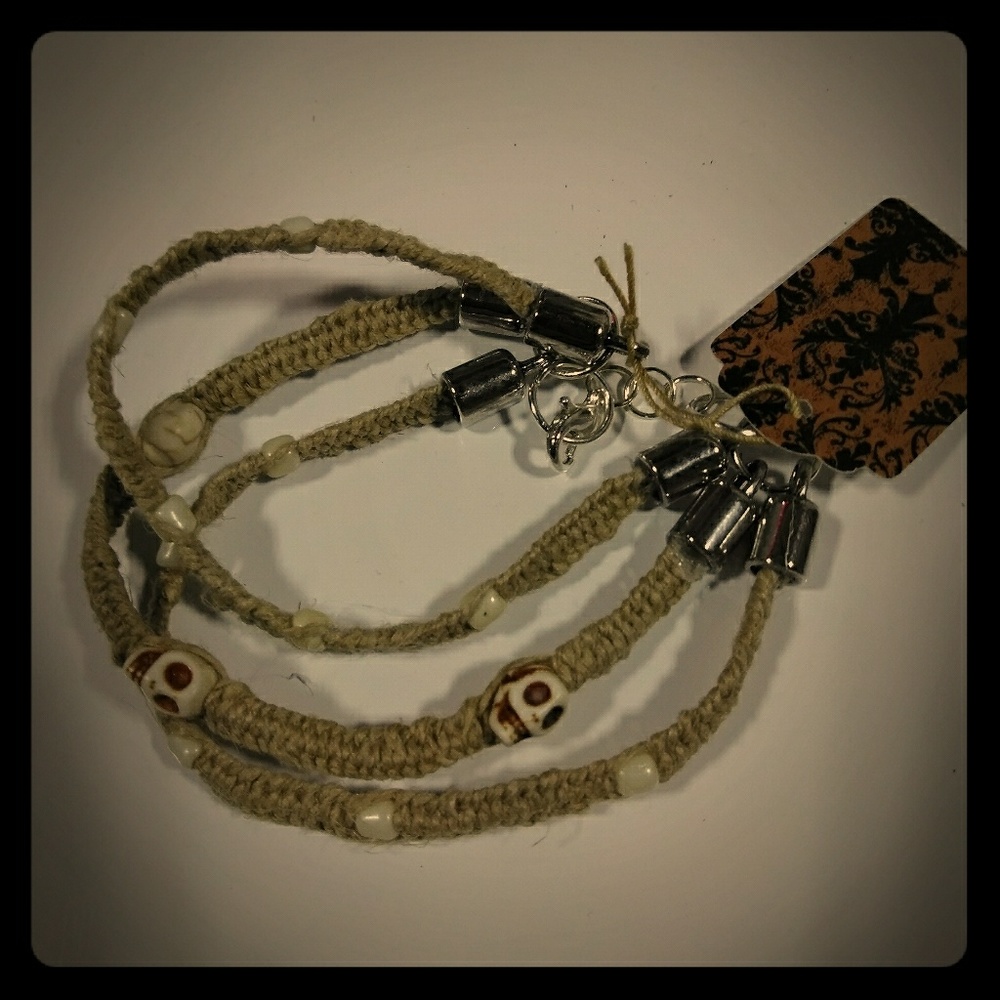 Bracelet